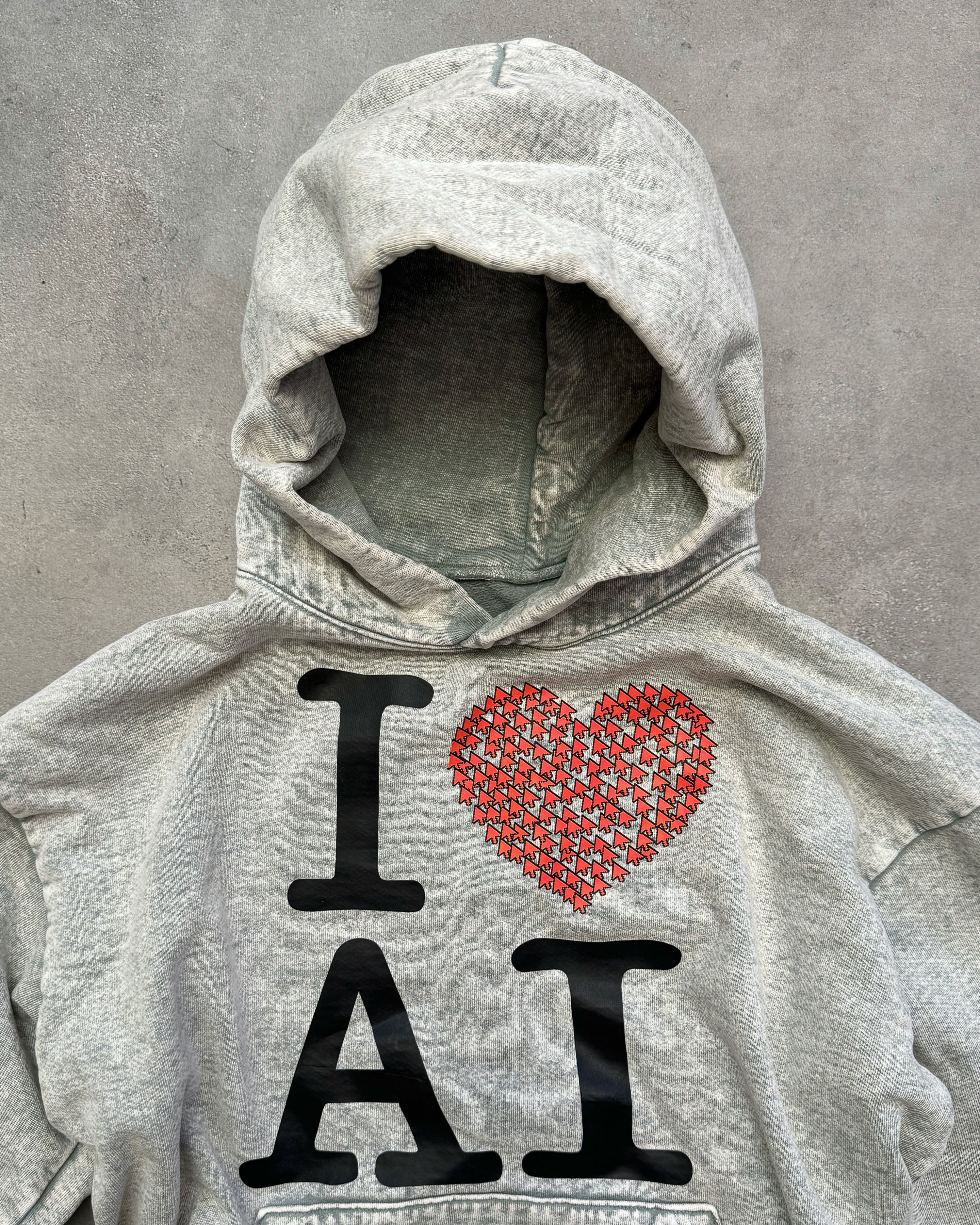 "I HEART AI" HOODIE