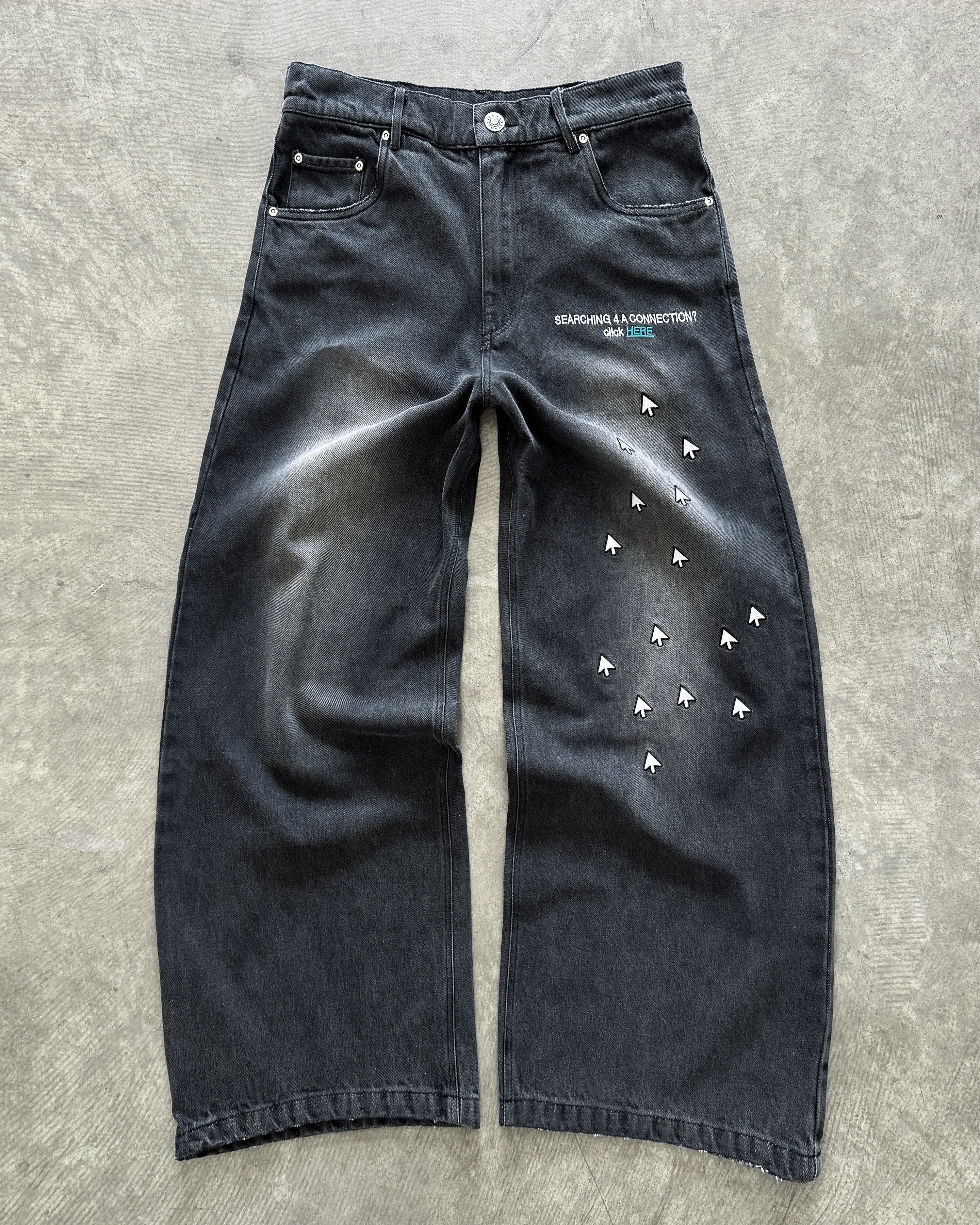 "CLICK HERE" FADED BLACK JEANS