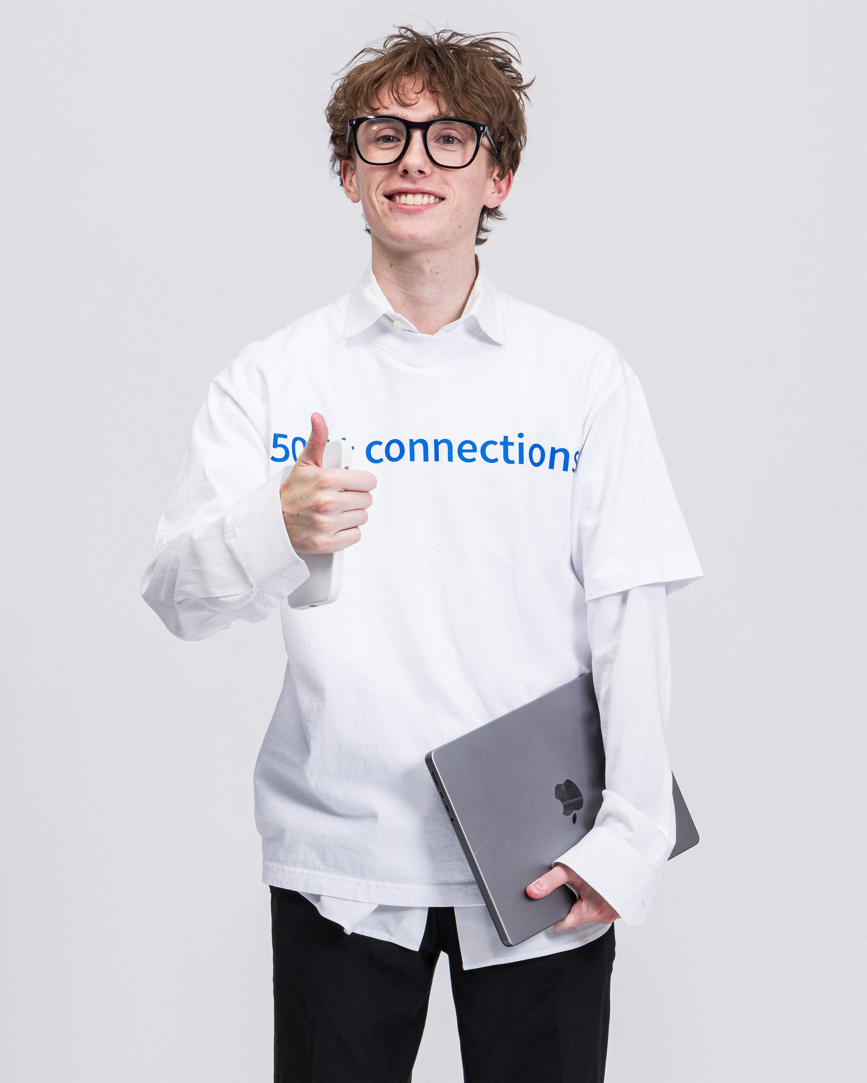 "500+ CONNECTIONS" T-SHIRT