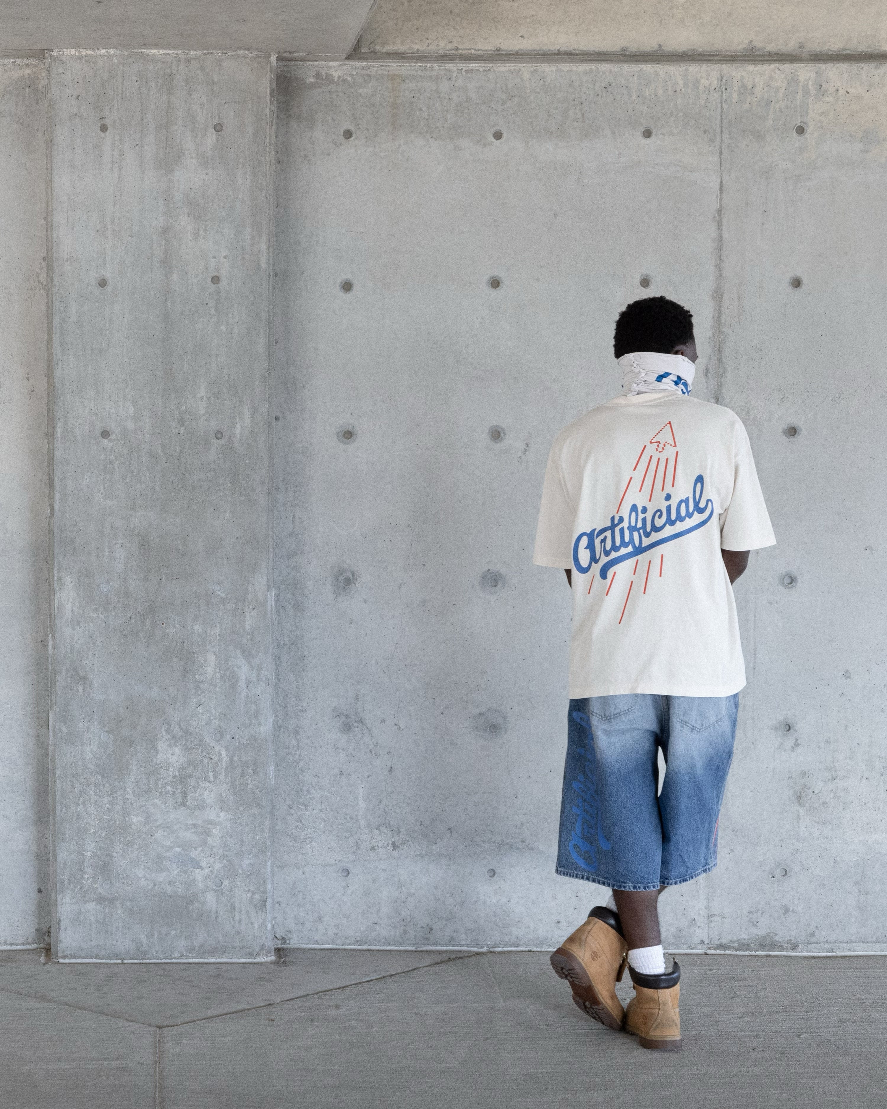 "LA" T-SHIRT
