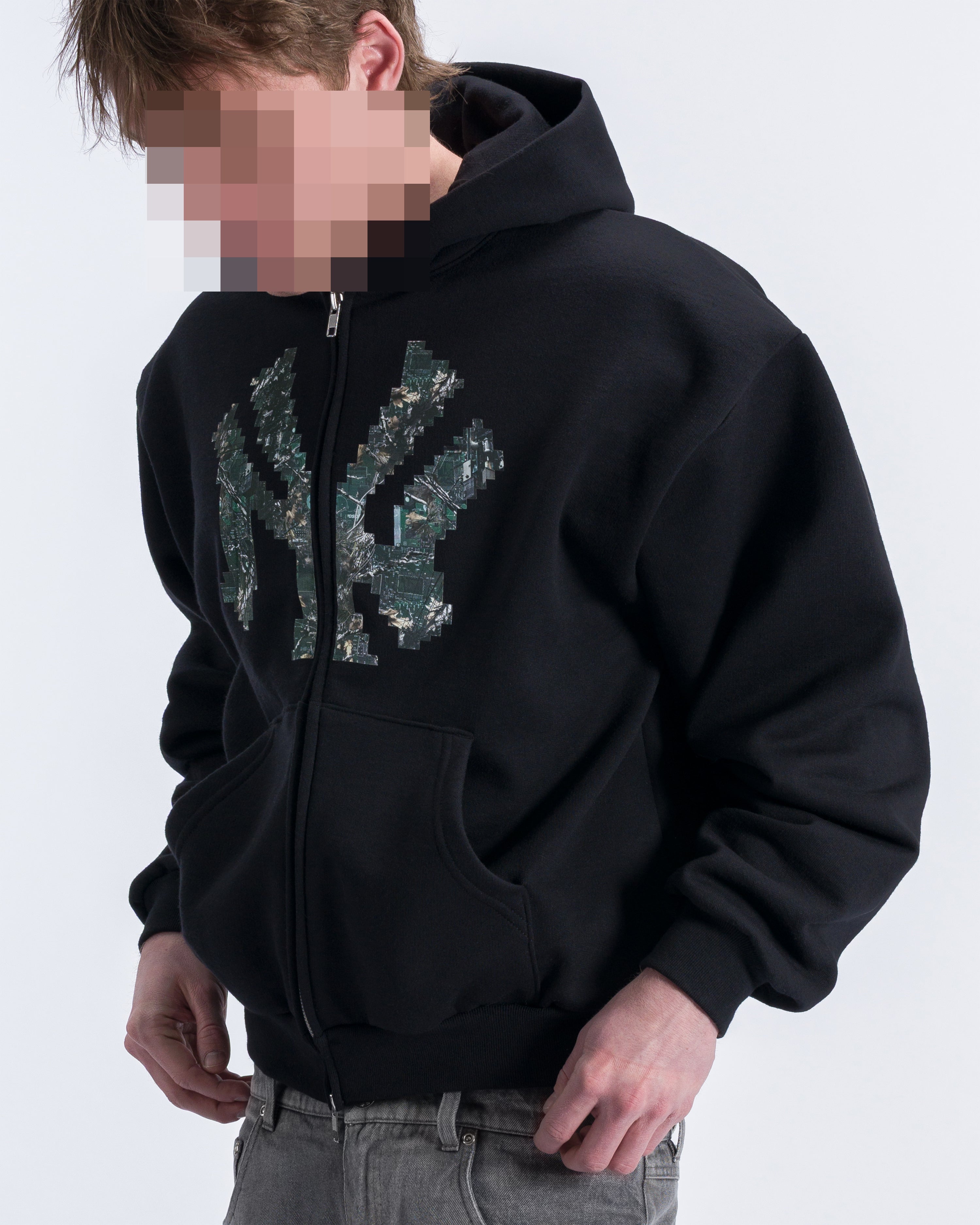 BLACK “NY” TECH CAMO ZIP-UP HOODIE