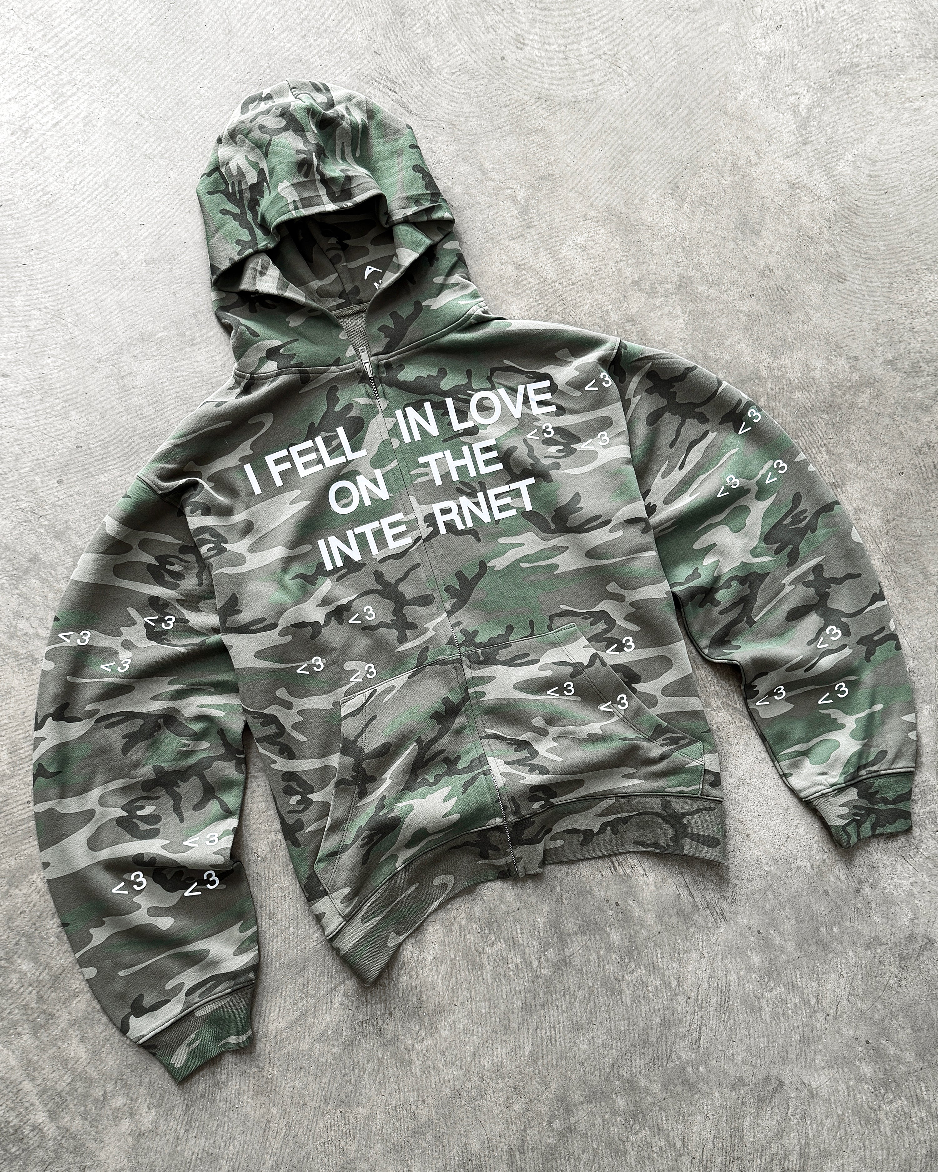 "FELL IN LOVE" ZIP UP HOODIE