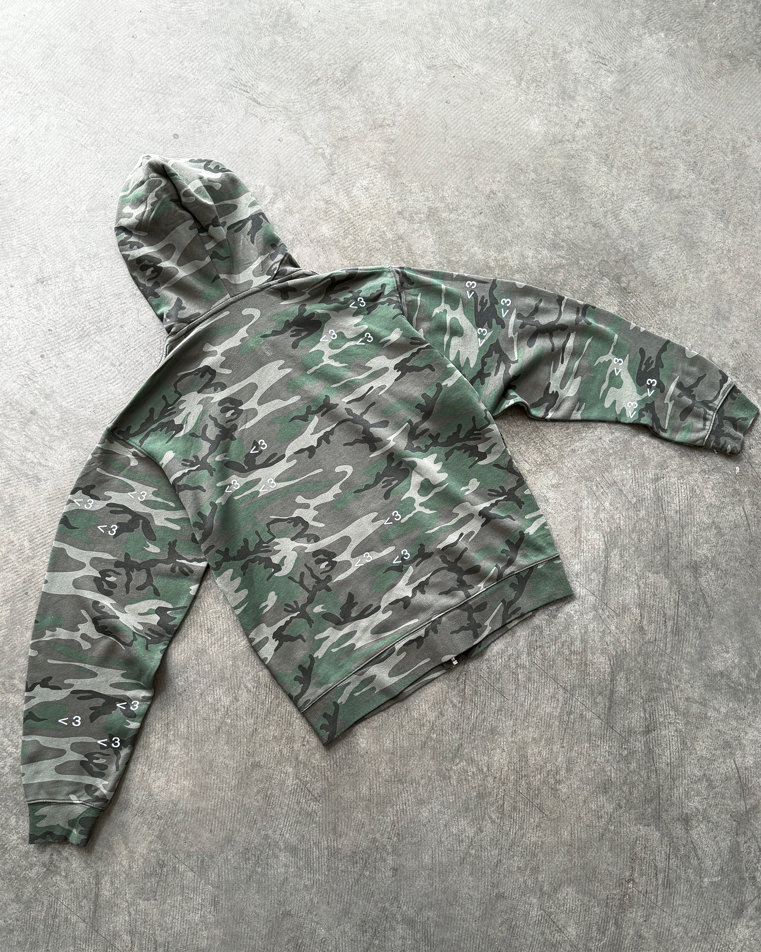 "FELL IN LOVE" ZIP UP HOODIE