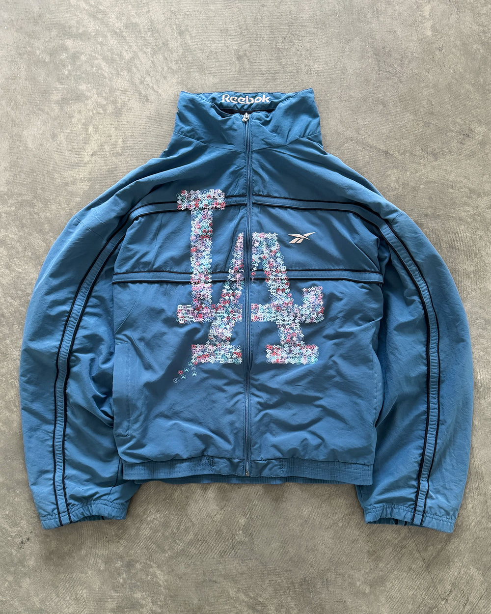 AF551