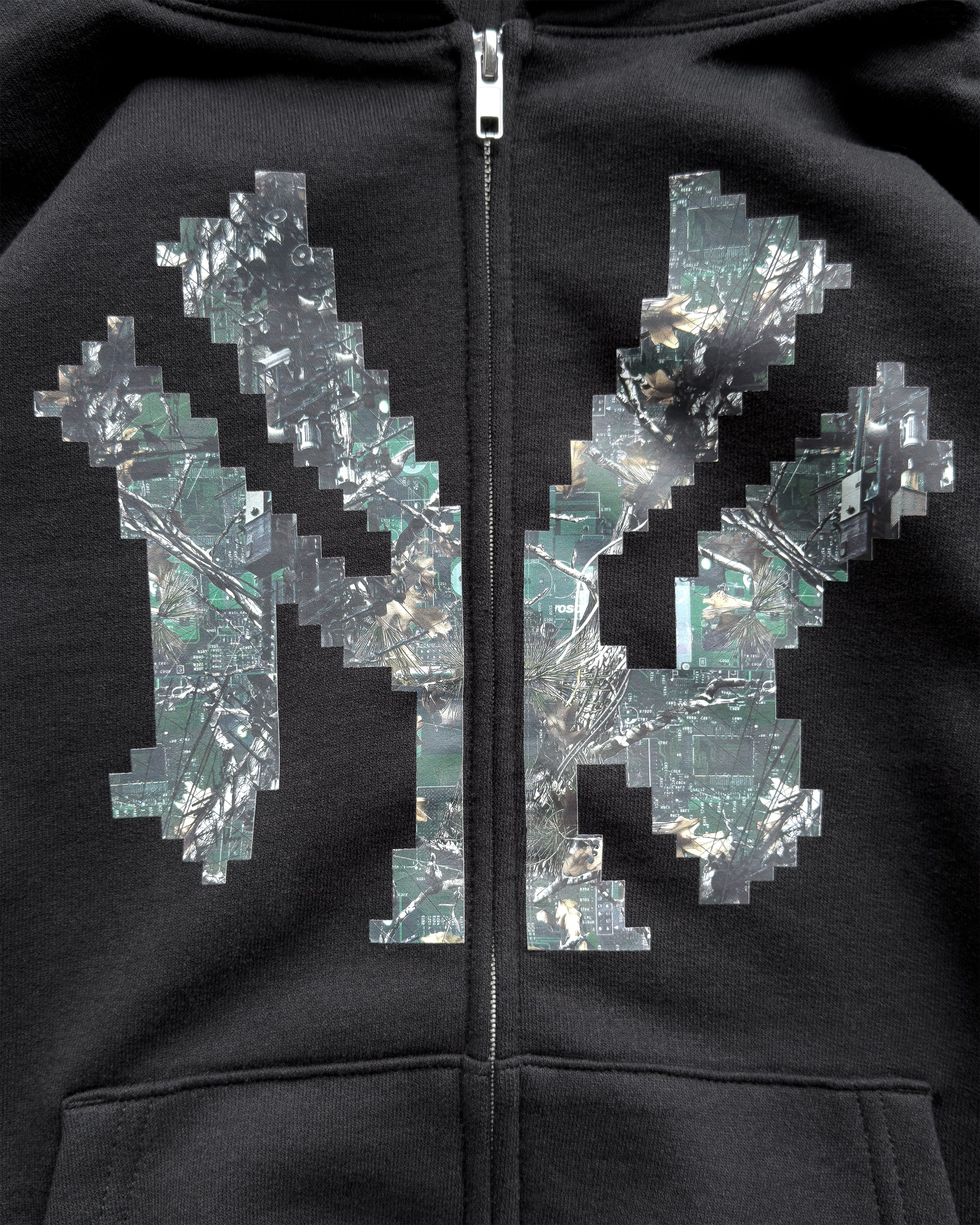 BLACK “NY” TECH CAMO ZIP-UP HOODIE