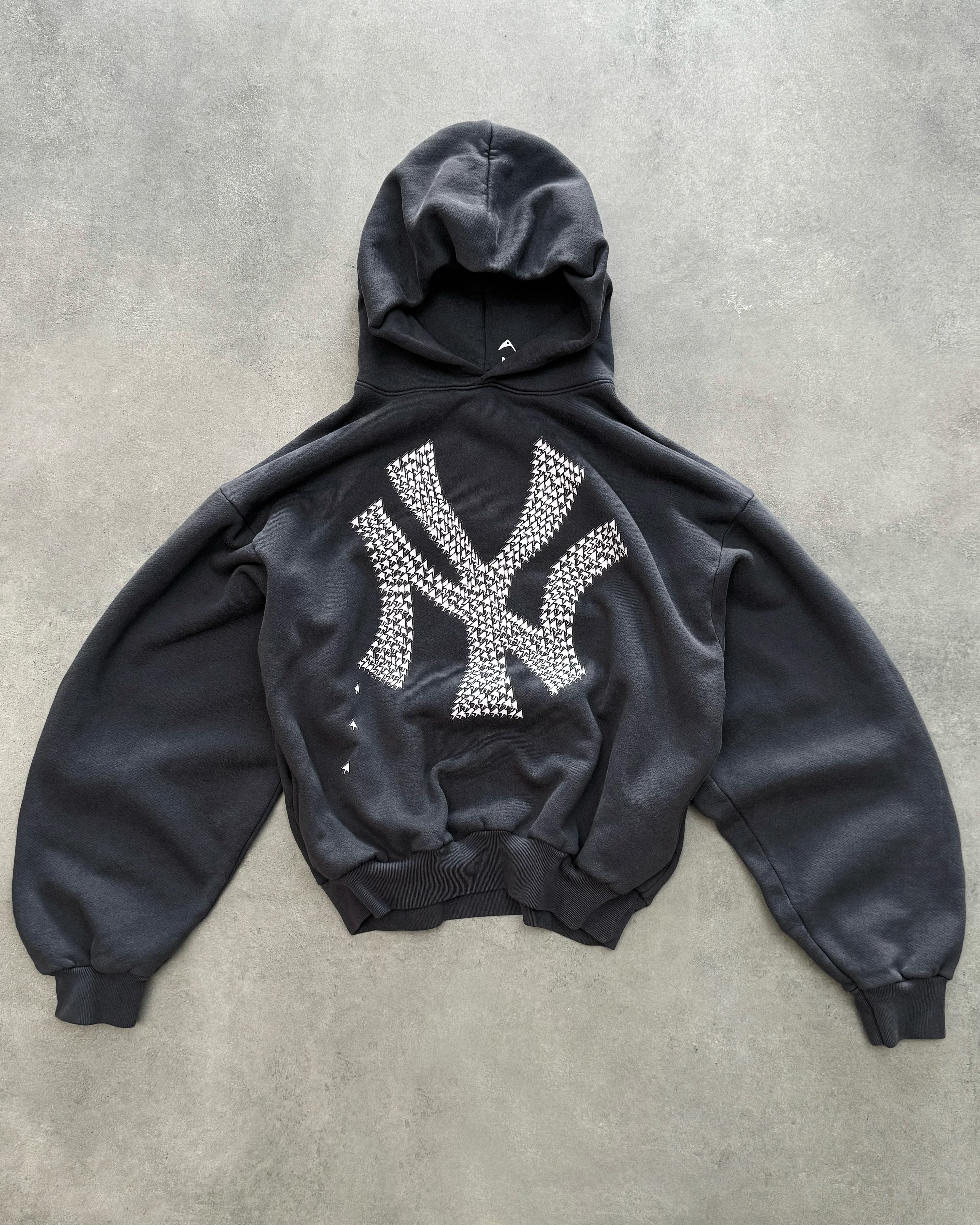 "NY" HOODIE